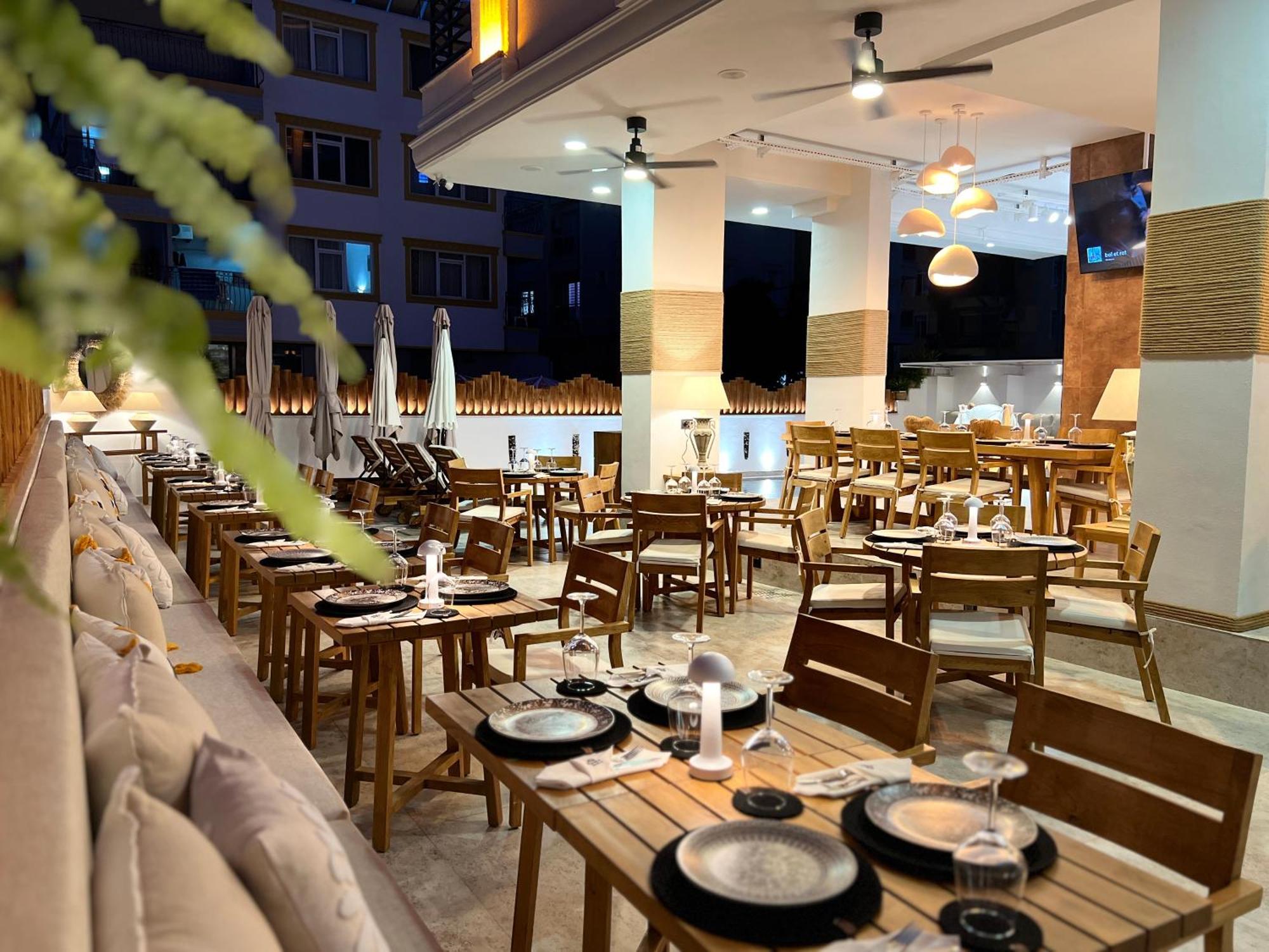 Oji Hotel Алания Экстерьер фото